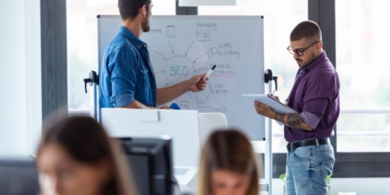 SEO Uyumlu Makale Nasıl Yazılır? 10 Adımda İçeriğinizi İyileştirin