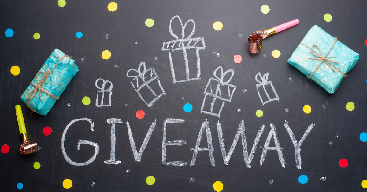 6- Organise a holiday giveaway or contest
